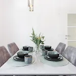 דירה Luxury House With Pool, Garden, Ac & Sauna פרכטולדסדורף