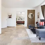 דירה Luxury House With Pool, Garden, Ac & Sauna פרכטולדסדורף