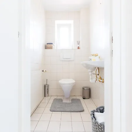 Apartman Luxury House With Pool, Garden, Ac & Sauna *