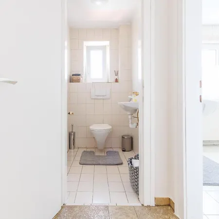 Apartment Luxury House With Pool, Garden, Ac & Sauna Perchtoldsdorf