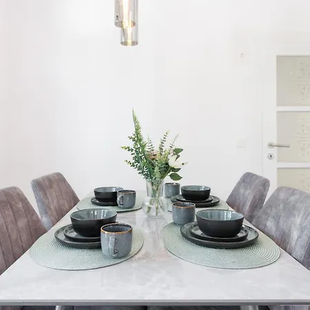 Apartman Luxury House With Pool, Garden, Ac & Sauna Perchtoldsdorf