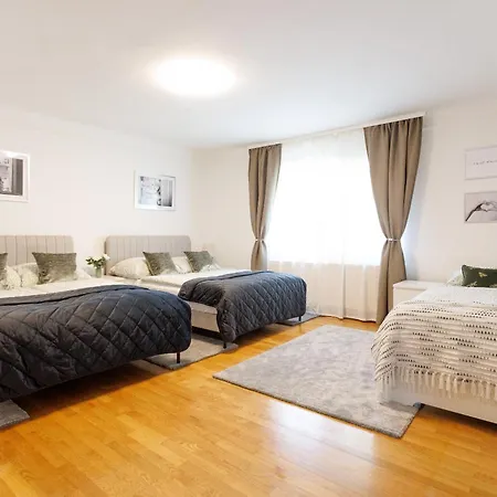 Apartment Luxury House With Pool, Garden, Ac & Sauna *