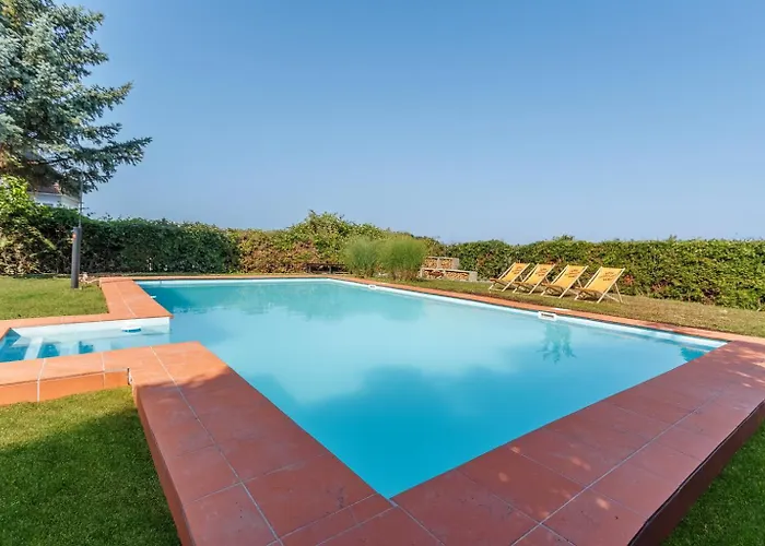 Apartman Luxury House With Pool, Garden, Ac & Sauna *