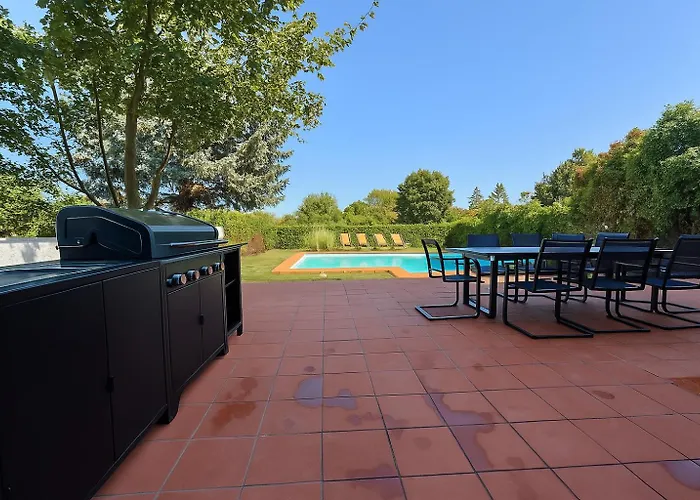 Luxury House With Pool, Garden, Ac & Sauna Apartamento *