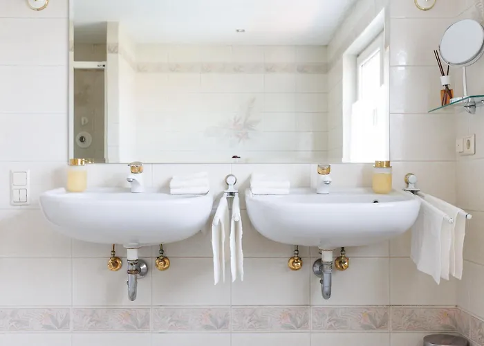 Apartman Luxury House With Pool, Garden, Ac & Sauna *