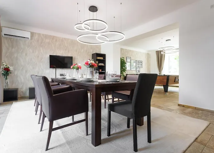Apartamento Luxury House With Pool, Garden, Ac & Sauna Perchtoldsdorf