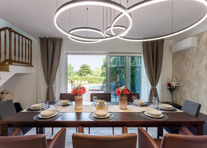 Apartman Luxury House With Pool, Garden, Ac & Sauna Perchtoldsdorf